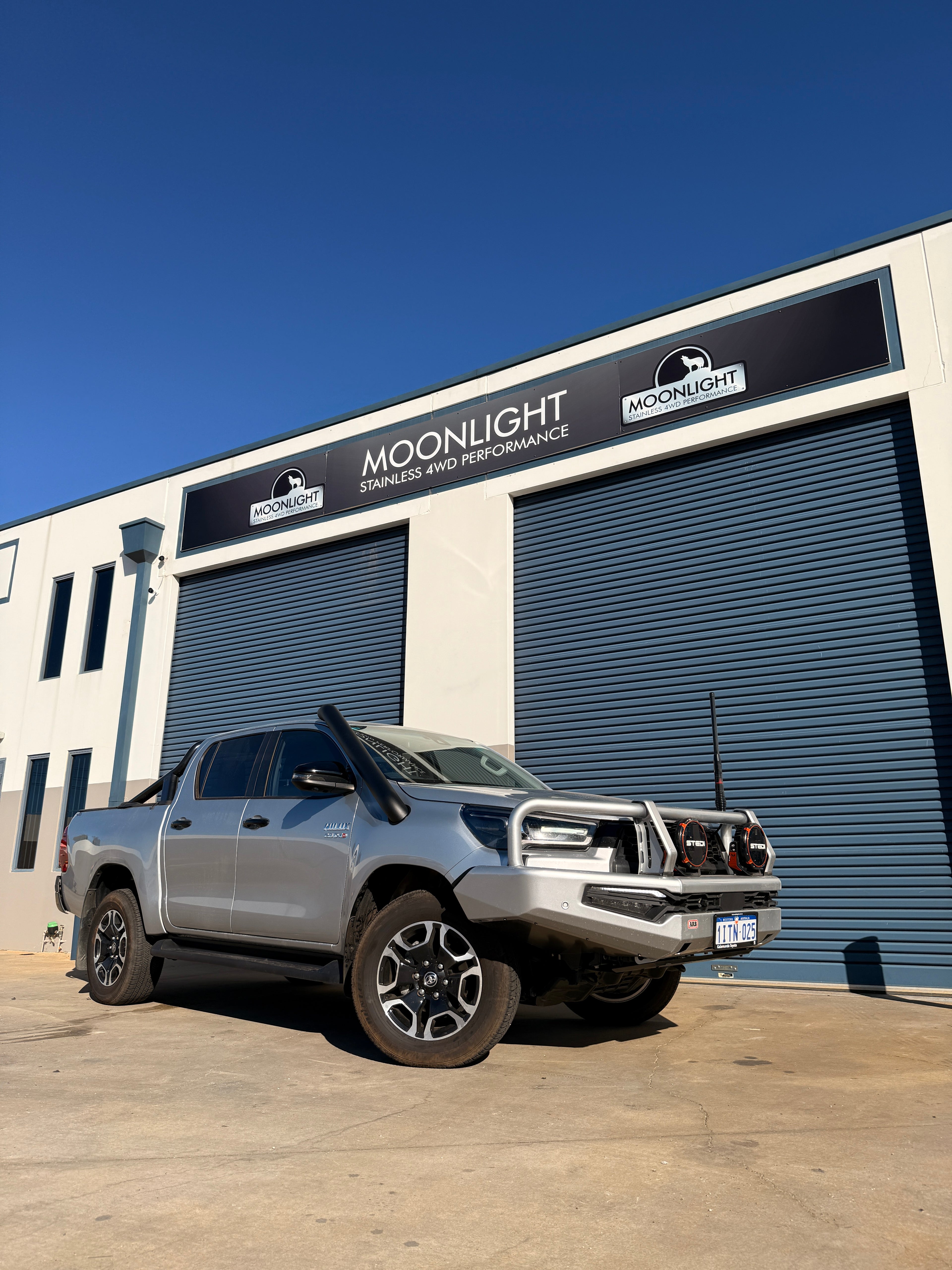 Toyota Hilux N80 2016-2025 4" Short Entry Stainless Steel Snorkel Kit